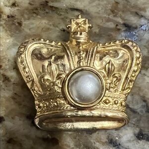 Elegant Gold Crown Brooch